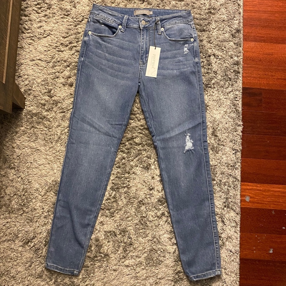 Slightly distressed skinny jeans